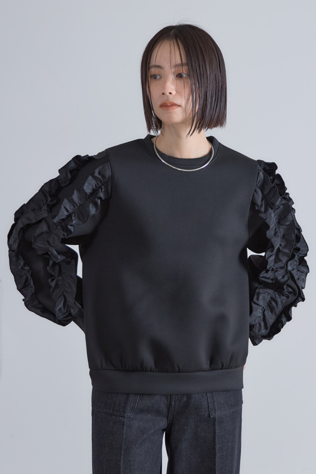 フリルスリーブプルオーバー※一部店舗のみ入荷