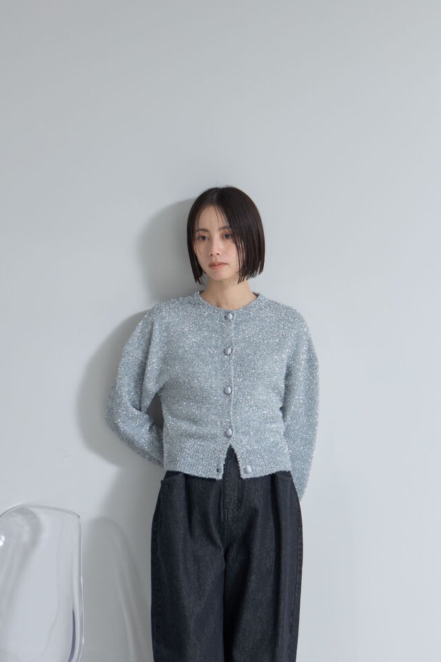 くるみボタンラメカーディガン※一部店舗のみ入荷