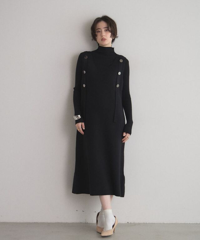 ハイネックニット×ジャンスカレイヤードワンピース