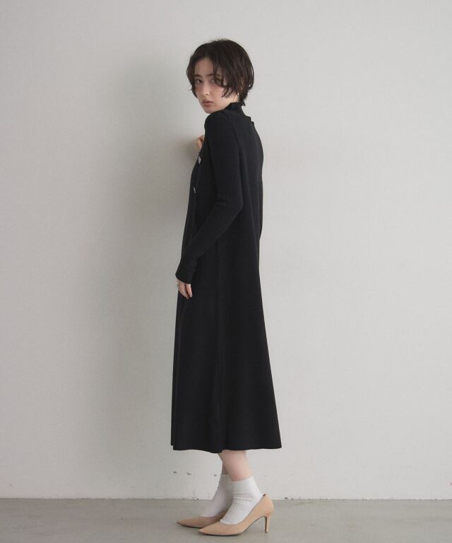 ハイネックニット×ジャンスカレイヤードワンピース