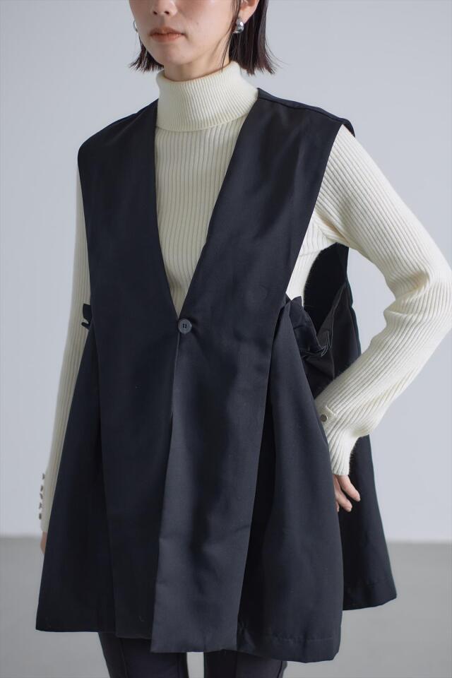 裾フレアベスト※一部店舗のみ入荷