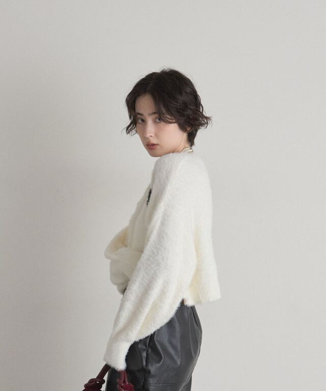 シャギージャガードハートクロップドニット※一部店舗のみ入荷