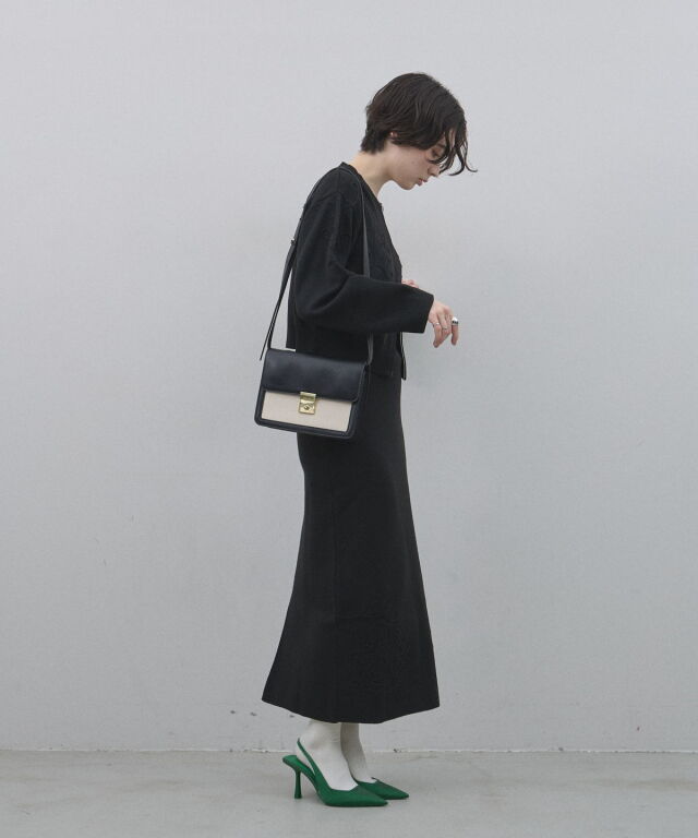 オフィシャルサイト限定】コード刺繍Wジップニットカーデ