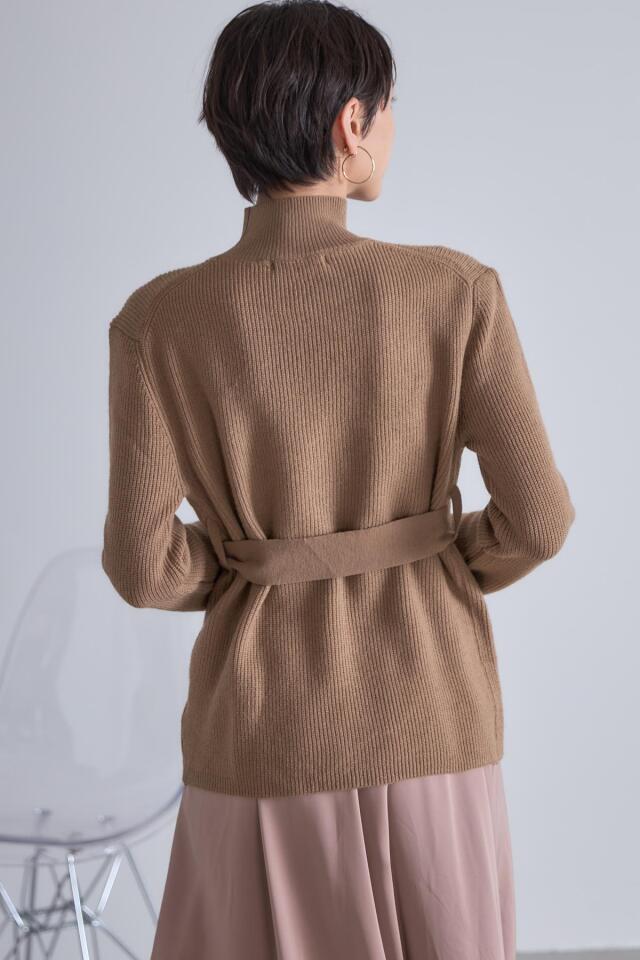 ベルト付きニット×フレアスカートセットアップ※一部店舗のみ入荷
