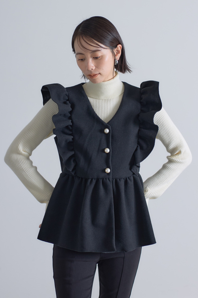 起毛パールフリルベスト