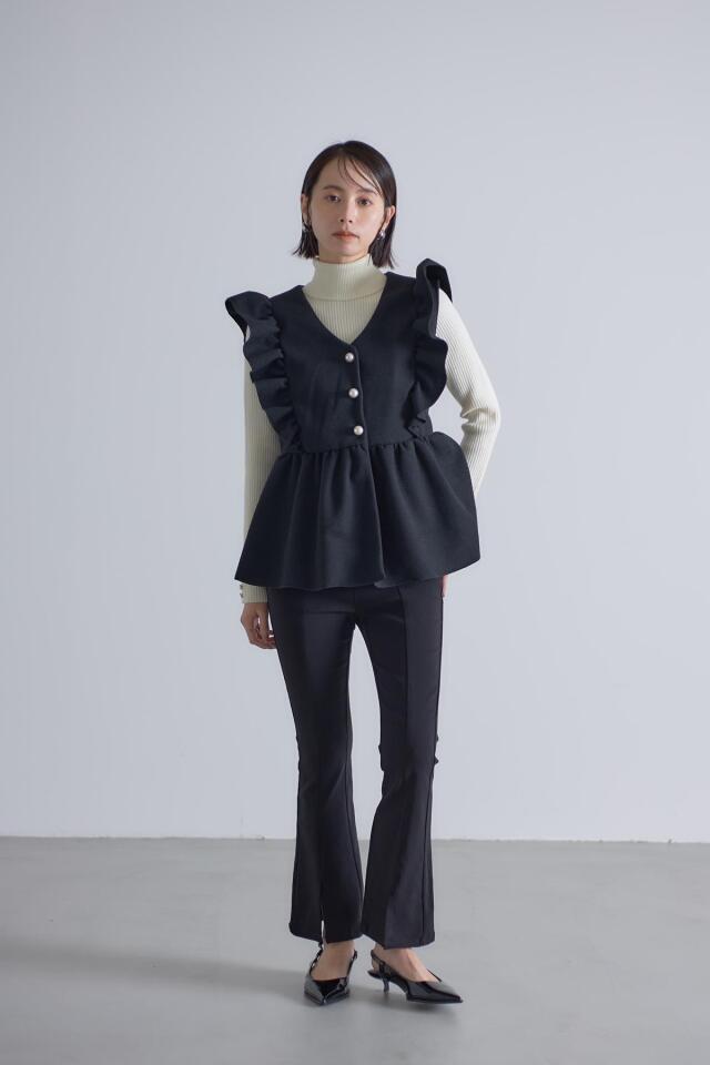 起毛パールフリルベスト