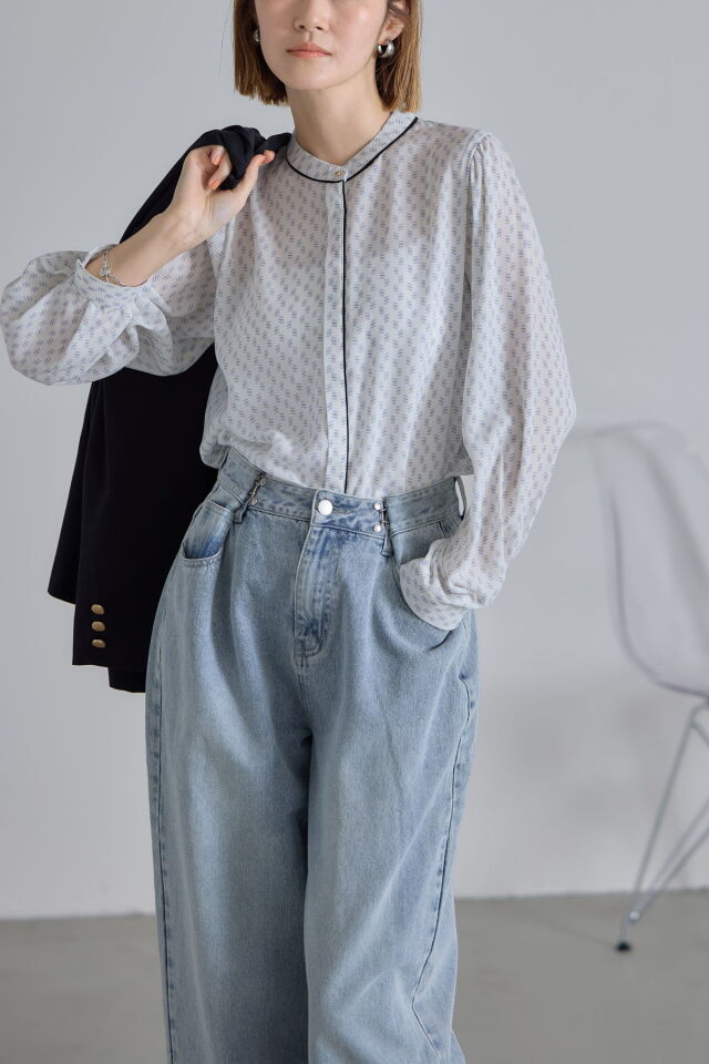 幾何学柄配色ブラウス※一部店舗のみ入荷