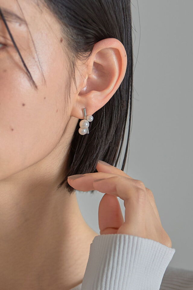 TIMELESS PEARLY☆アシンメトリー パール ピアス♪【送料込】 TIMELESS PEARLY(タイムレスパーリー) ピアス(レディース
