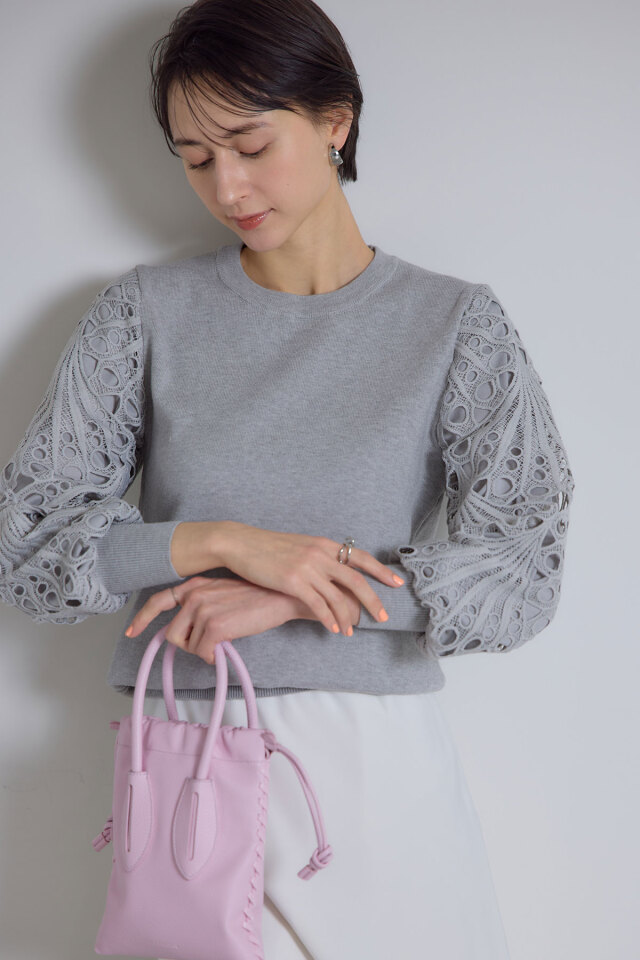 専用のお品です。 他の方のご購入はお控えください。 袖レースニット