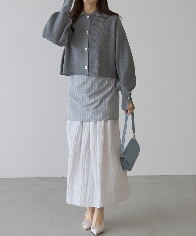 オフィシャルサイト限定】スポンディッシュシルバーボタンカーデ