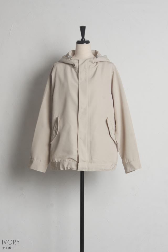 マウンテンパーカー※一部店舗のみ入荷