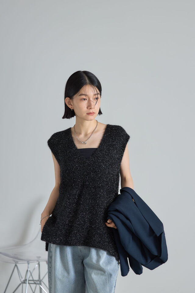ガラスヤーンニットベスト※一部店舗のみ入荷