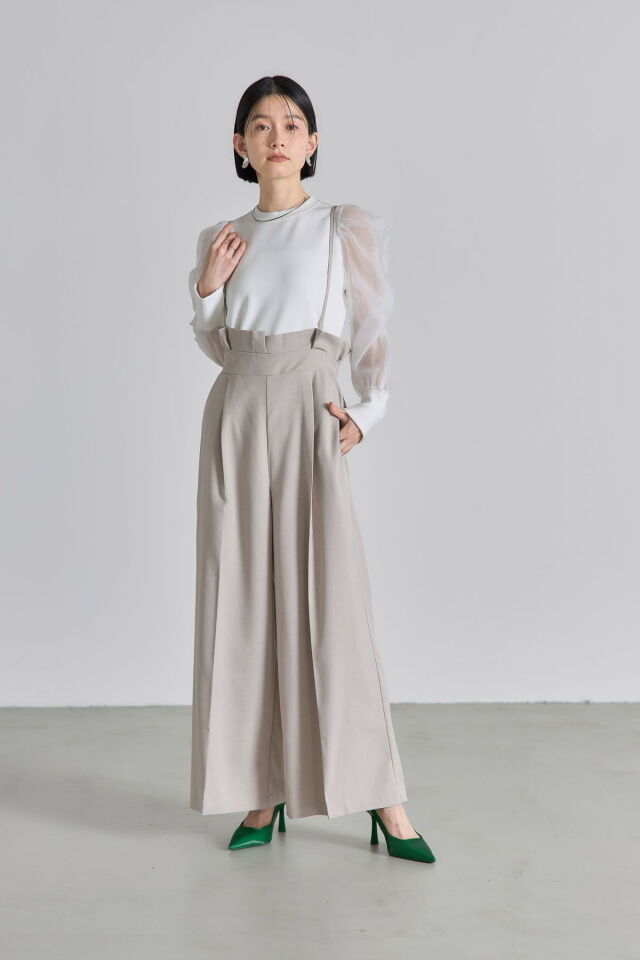 サスペンダー付きセンタープレスパンツ※一部店舗のみ入荷