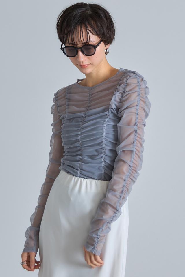 チュールシャーリングトップス※一部店舗のみ入荷