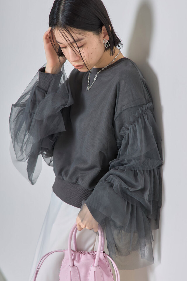 【2025 Summer SALE！】チュールボリューム袖スウェットプルオーバー※一部店舗のみ入荷＊SALE品につき返品/交換/注文確定後の変更キャンセル不可＊