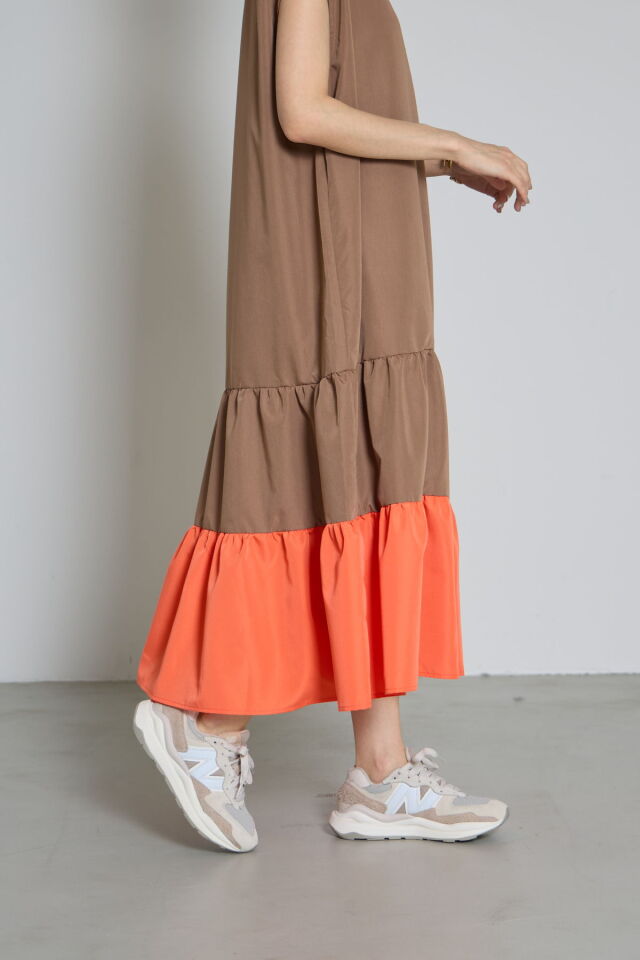 ギャザー配色ワンピース