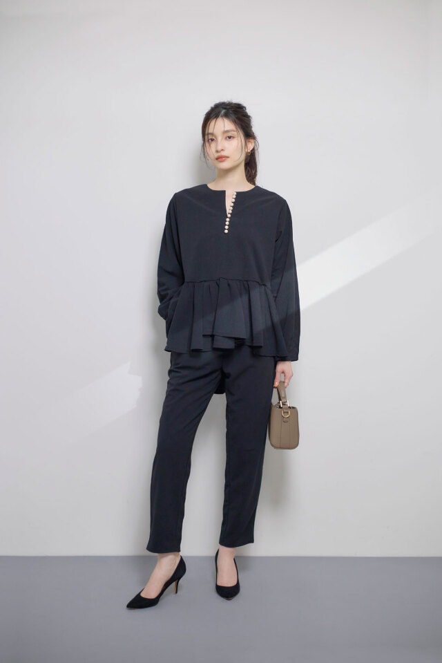 タックジョーゼットパンツ※一部店舗のみ入荷