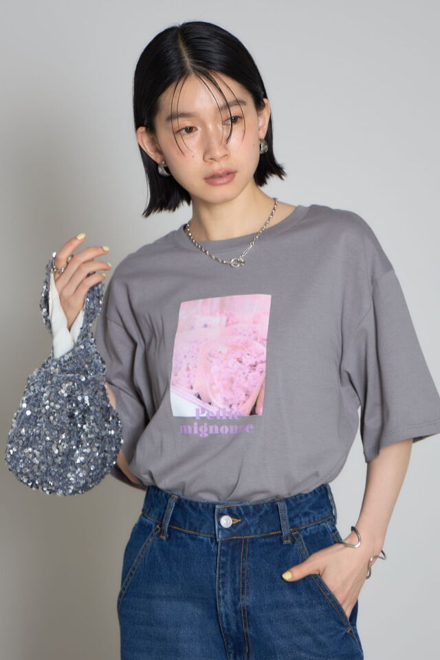 フラワーフォトプリントTシャツ※一部店舗のみ入荷