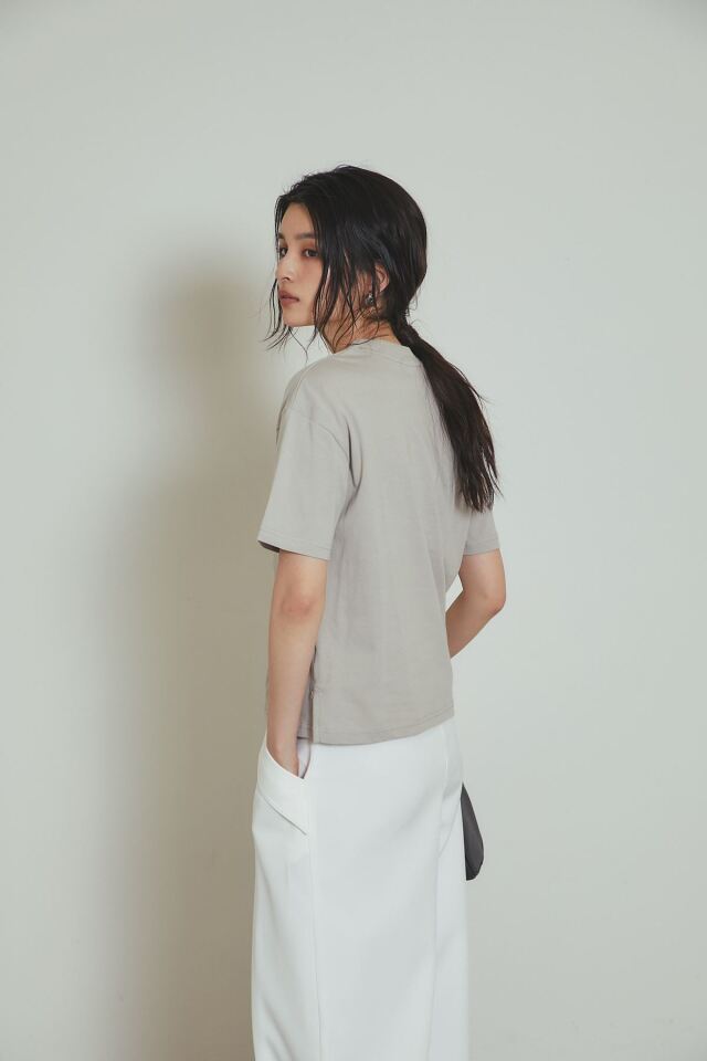 刺繍ロゴポケットTシャツ※一部店舗のみ入荷