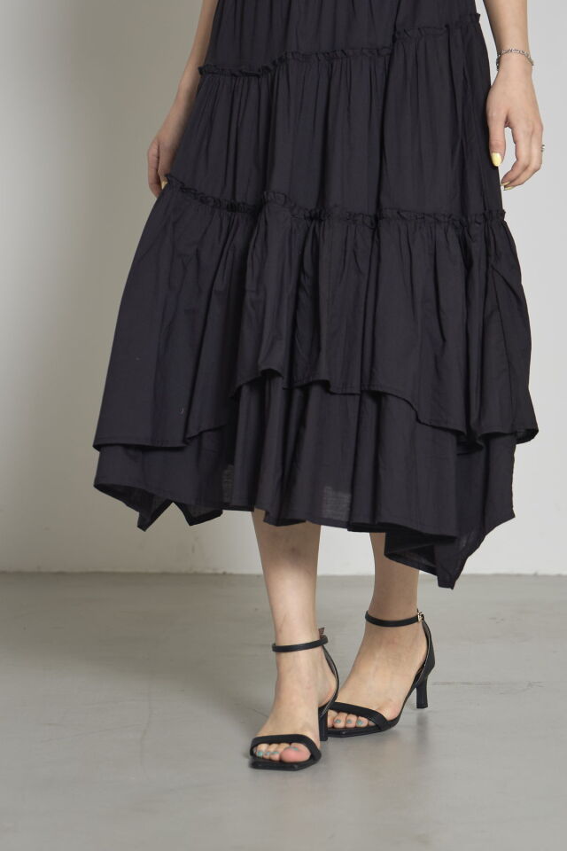 キャンブリックティアードスカート※一部店舗のみ入荷