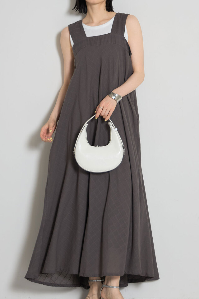 スクエアドビーワンピース※一部店舗のみ入荷