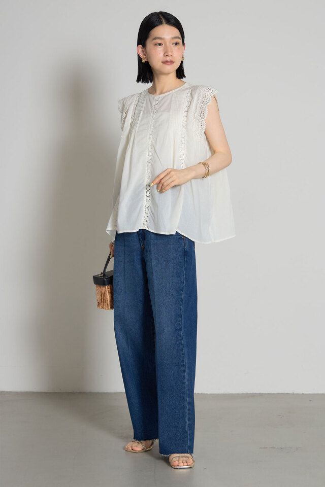 ピンタックレースブラウス※一部店舗のみ入荷