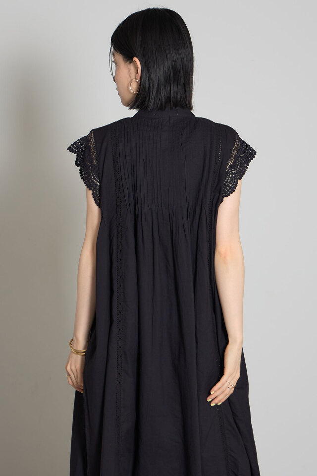 HaaT isseymiyake 総ピンタック レース ワンピース HaaT isseymiyake 総ピンタック レース ワンピース
