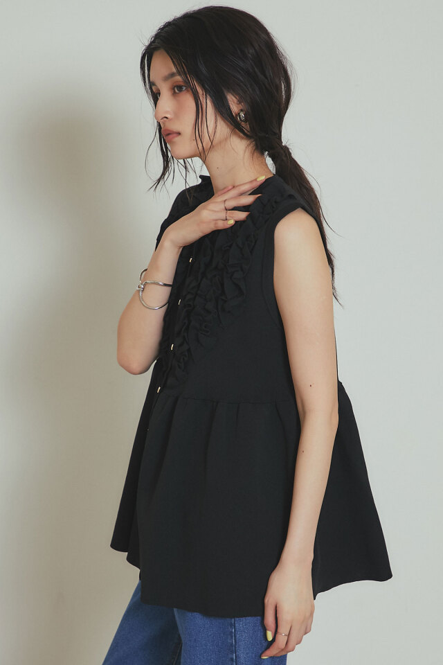 ミニフリルニットベスト※一部店舗のみ入荷