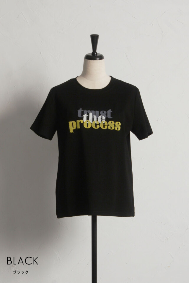ロゴプリントTシャツ※一部店舗のみ入荷
