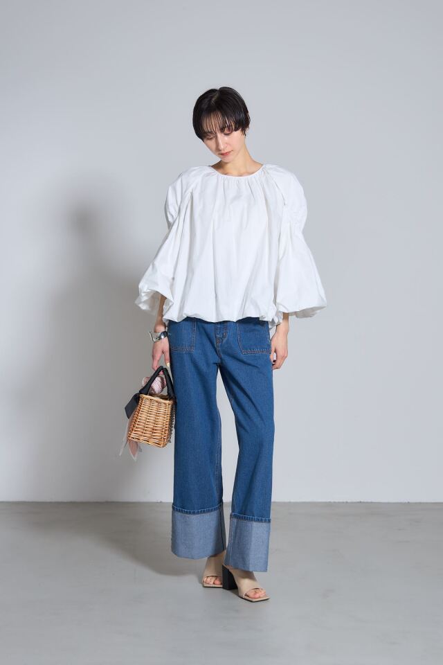 ギャザースリーブブラウス※一部店舗のみ入荷