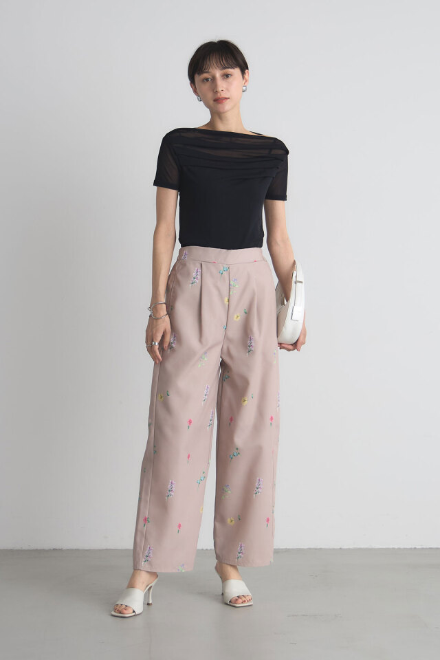 フラワープリントパンツ※一部店舗のみ入荷