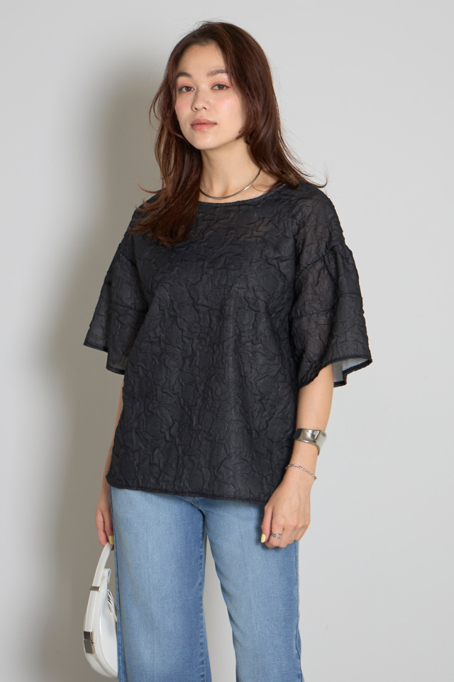 シアーふくれジャガードブラウス※一部店舗のみ入荷