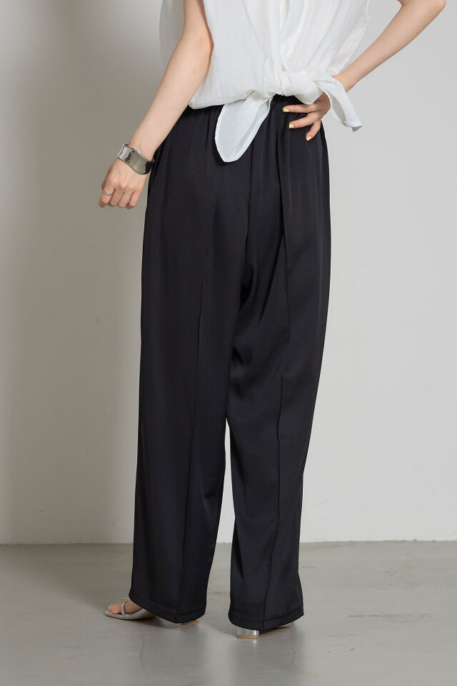 センターラインワイドパンツ※一部店舗のみ入荷