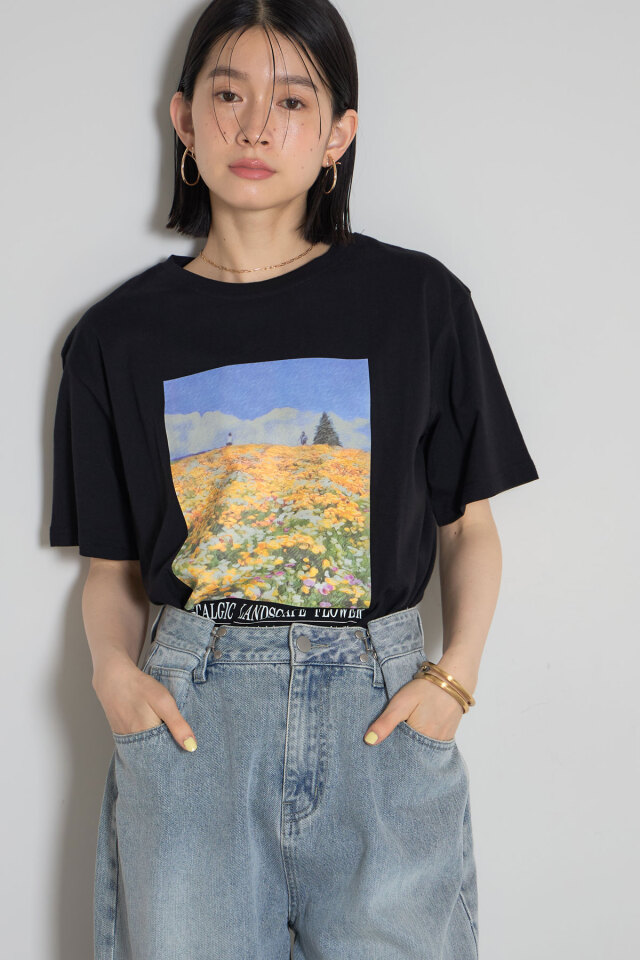 フラワーフォトプリントTシャツ※一部店舗のみ入荷