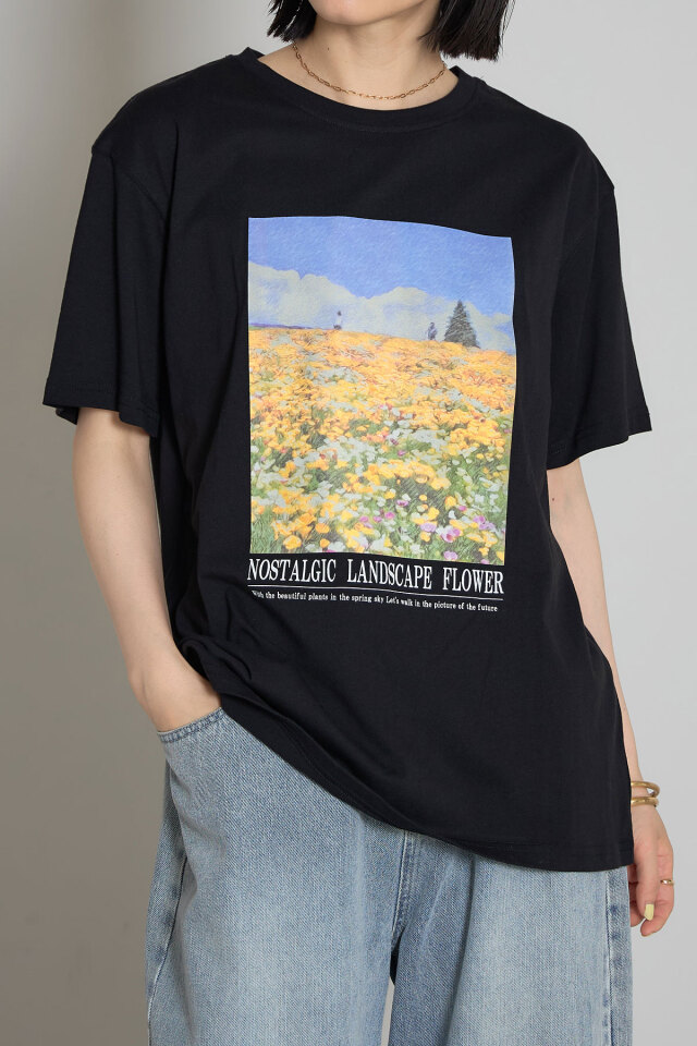 フラワーフォトプリントTシャツ※一部店舗のみ入荷
