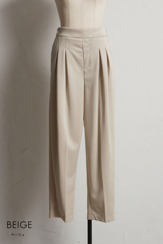 タックパンツ※一部店舗のみ入荷