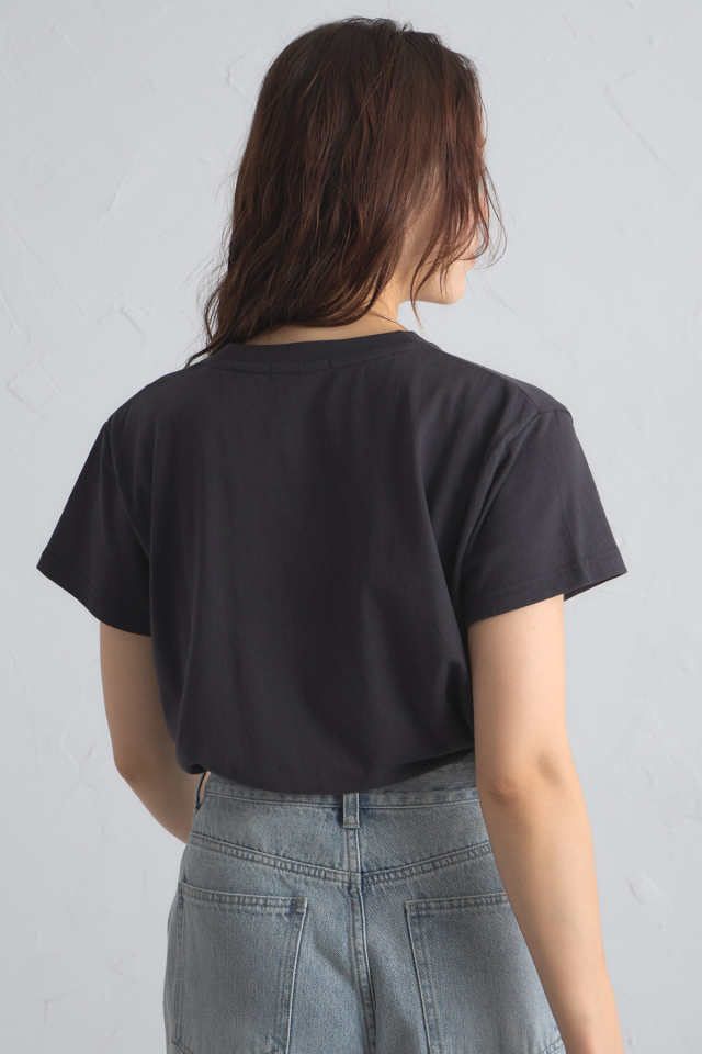 ロゴ刺繍Tシャツ※一部店舗のみ入荷