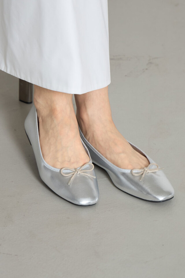 メタリックフラットシューズ※一部店舗のみ入荷