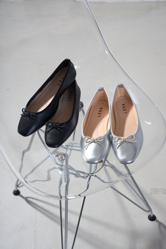 メタリックフラットシューズ※一部店舗のみ入荷