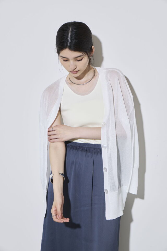 メタリックシアーVネックカーディガン