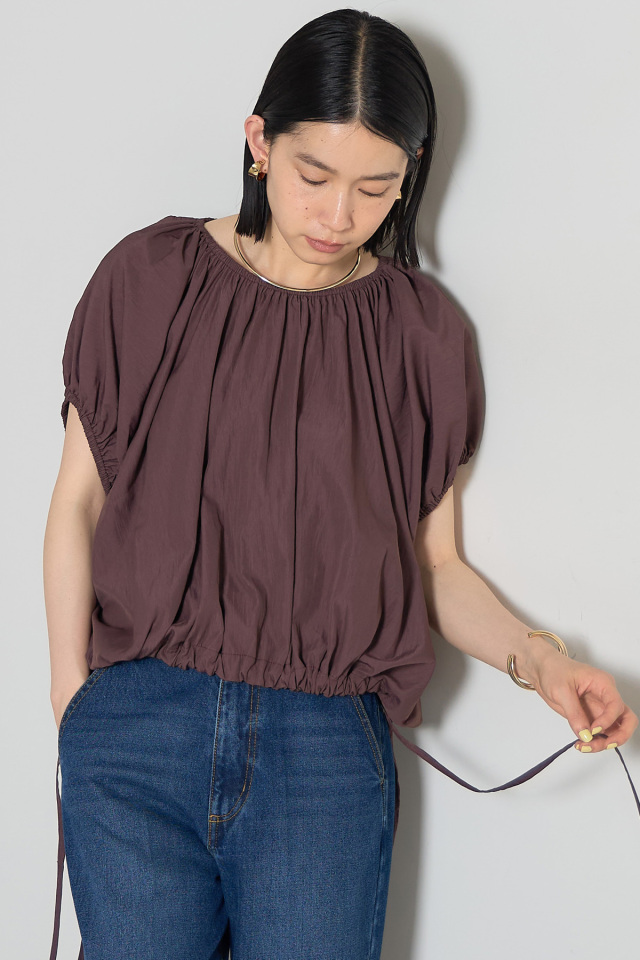 【未使用品/値下げ不可】ヨンア着用　コエル ブラック　タフタバルーンブラウス ☆刺繍バルーンブラウス(ダークグリーン) | IKITSUKE