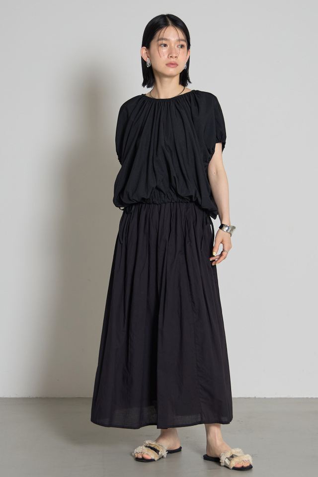 ドロストバルーンブラウス※一部店舗のみ入荷