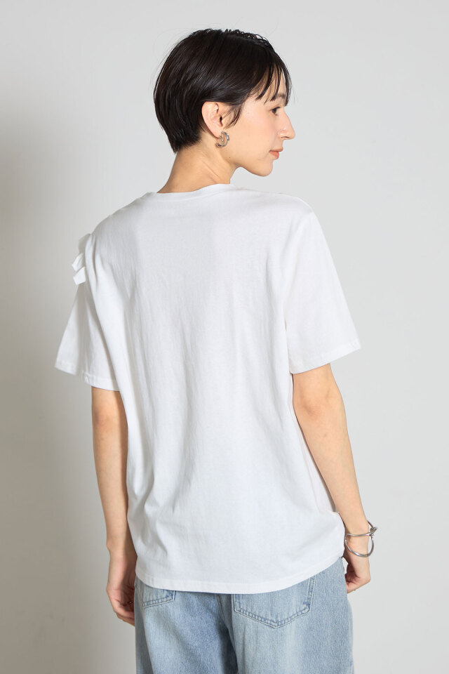 アシンメトリーフリルTシャツ※一部店舗のみ入荷