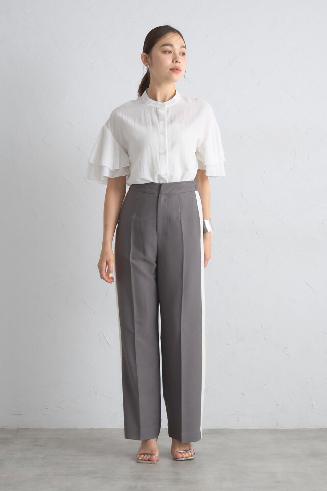 2WAYフリルシャツ※一部店舗のみ入荷