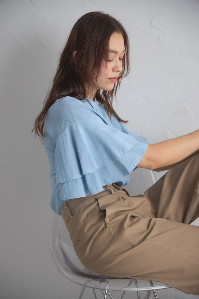 2WAYフリルシャツ※一部店舗のみ入荷