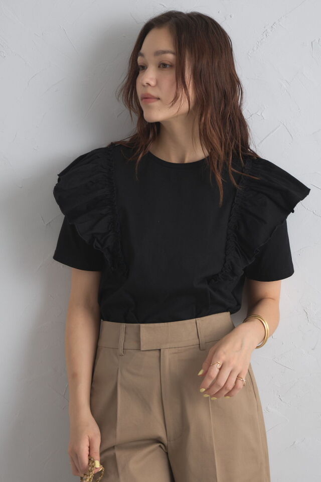 袖フリルTシャツ※一部店舗のみ入荷