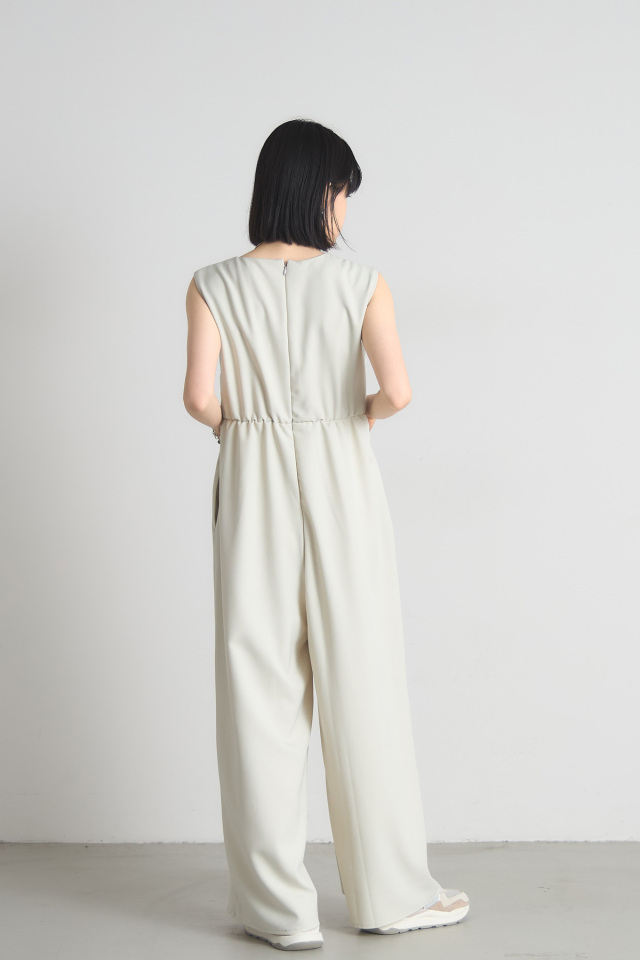 フリル付きグレーオールインワン titivate（ティティベイト）の「ダブルフリルデザイン