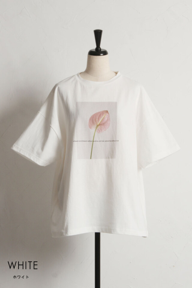 フラワープリントTシャツ※一部店舗のみ入荷