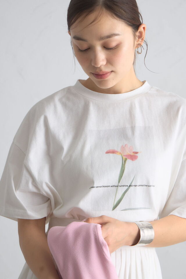 wc　Vin フラワープリント 半袖Tシャツ オフホワイト VENCE EXCHANGE｜綿天竺フラワープリントTシャツ | Rakuten