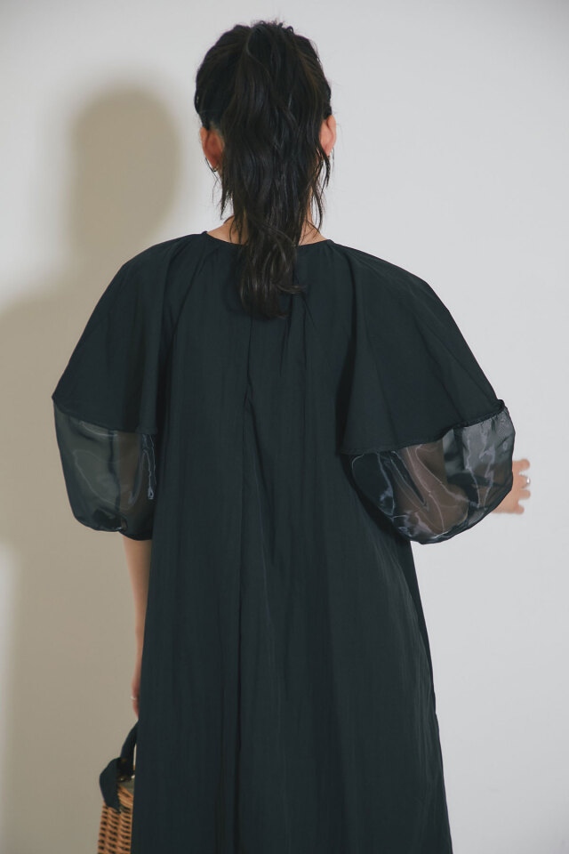 WEB限定】袖オーガンジー切替ワンピース